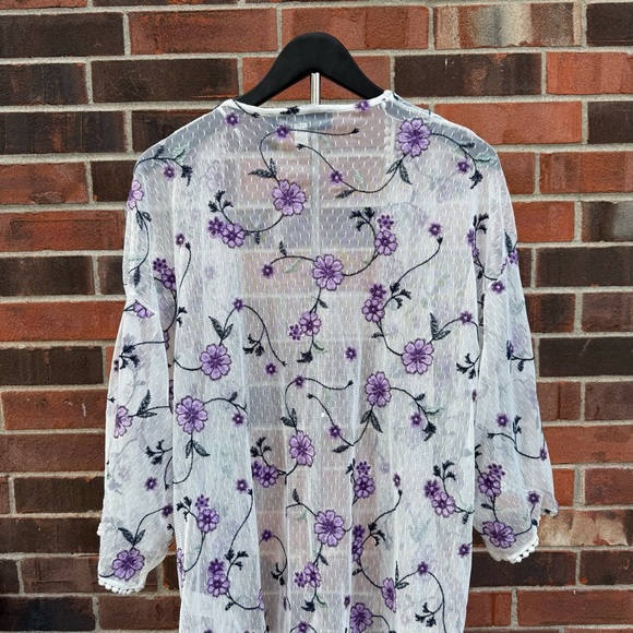 Blue Rain Sheer Kimono with Purple Floral Embroidery - Picture 2 of 7